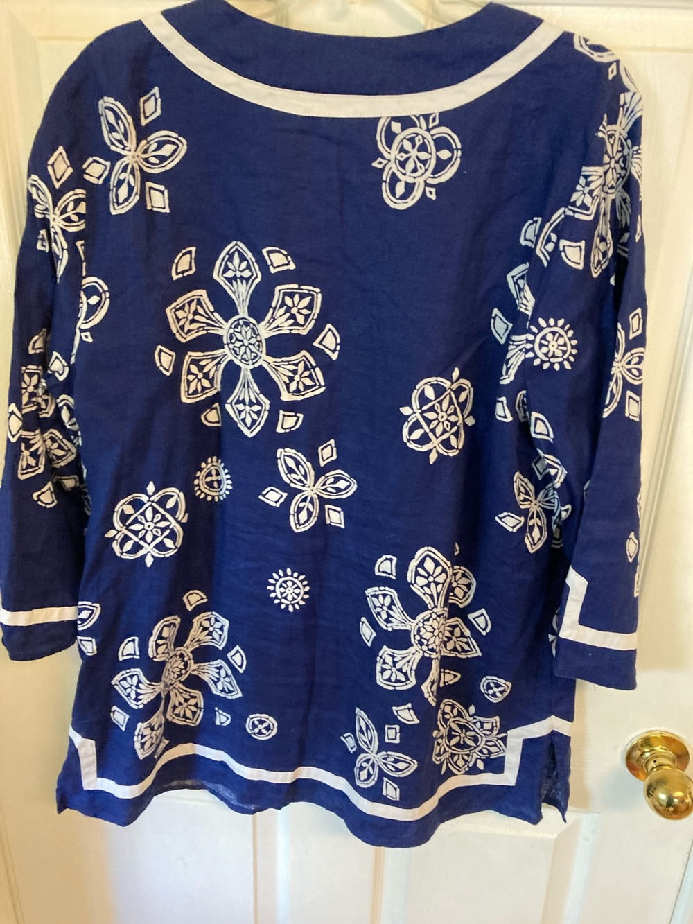 Sarah Spencer Navy and White Linen Tunic - Picture 5 of 8
